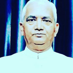 सरकारी अस्पतालों को और मजबूत करते हुये कालेधन से बने सभी निजी अस्पतालों